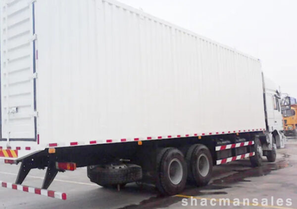 Shacman F2000 300hp diesel cargo truck - Image 3
