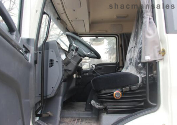 Shacman L3000 4x2 210hp Light Truck - Image 2