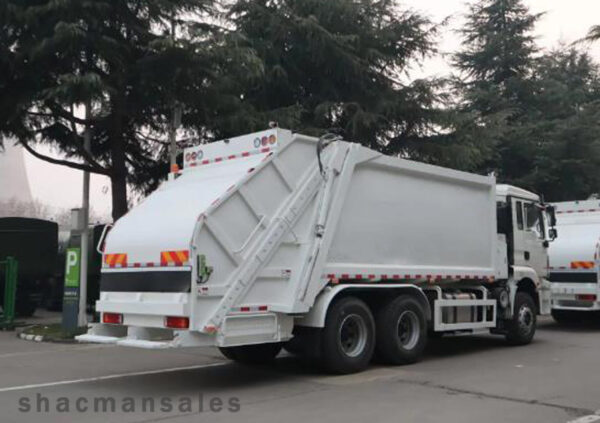Shacman H3000 Euro 2 Garbage Compactor Truck - Image 4