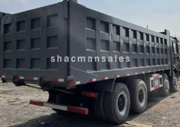 Shacman F3000 8x4 Dump Truck - Image 4